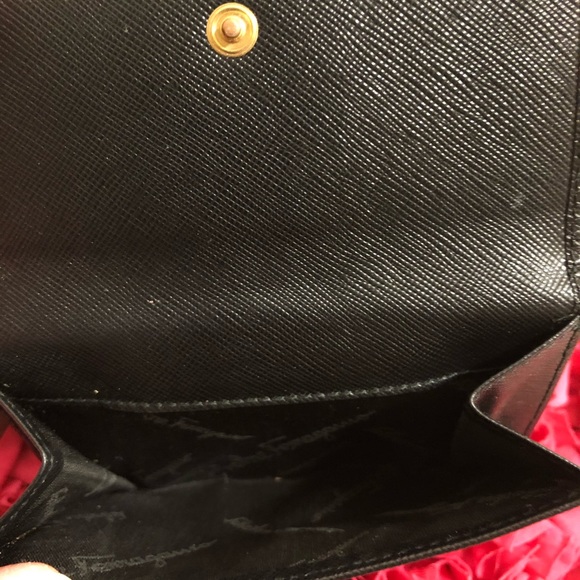 2️⃣2️⃣5️⃣ Salvatore Ferragamo Wallet - Picture 16 of 16